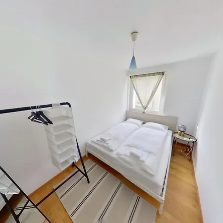 Апартаменты Duebendorfstrasse 171 Цюрих