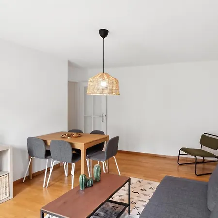 Apartamento Duebendorfstrasse 171 *