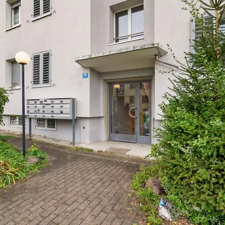 Duebendorfstrasse 171 Apartamento *